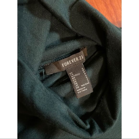 💥 Forever 21 • Turtle Neck Dress - Picture 3 of 5